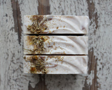 Load image into Gallery viewer, Purple Brazilian Clay Soap